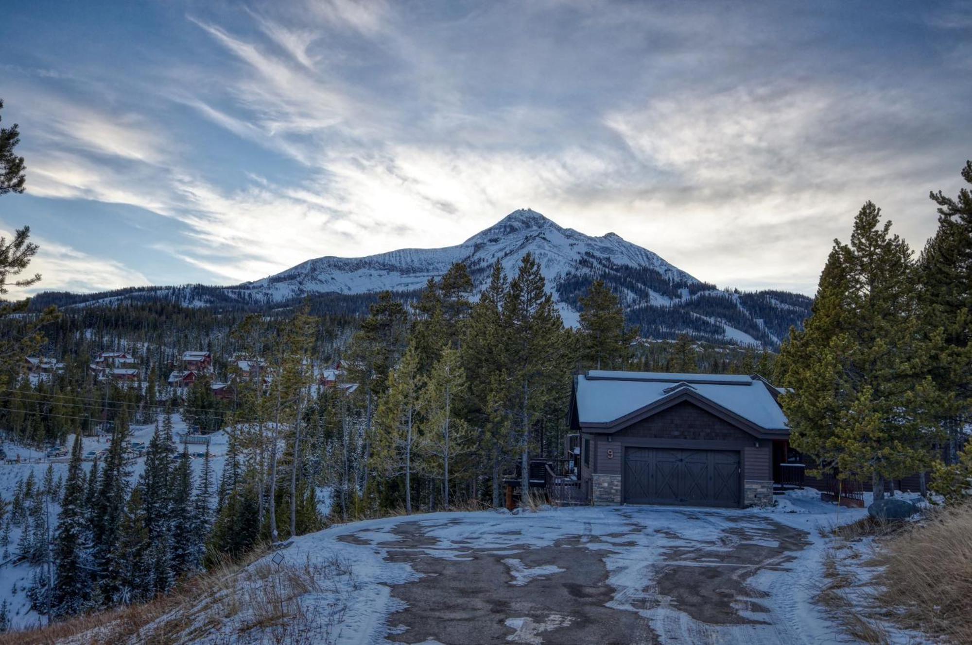 Rising Bull Lodge Big Sky Εξωτερικό φωτογραφία